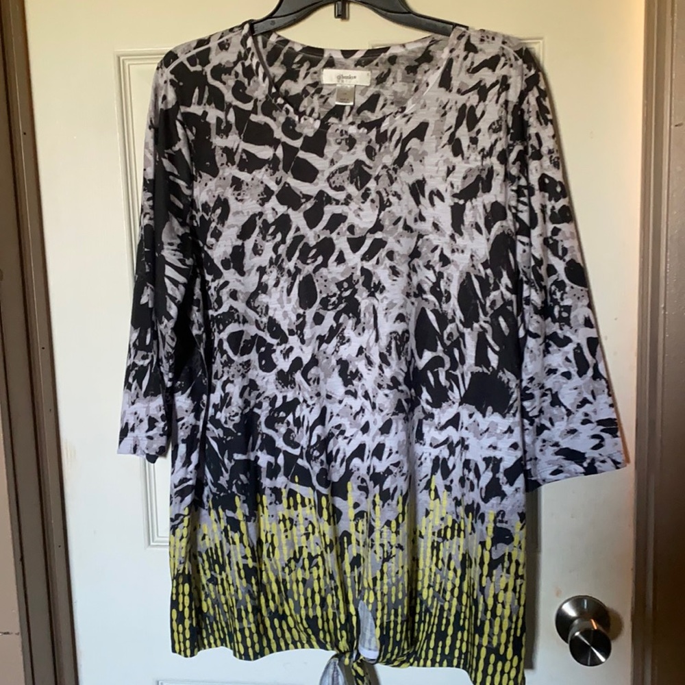 CJ Banks 3/4 sleeve top